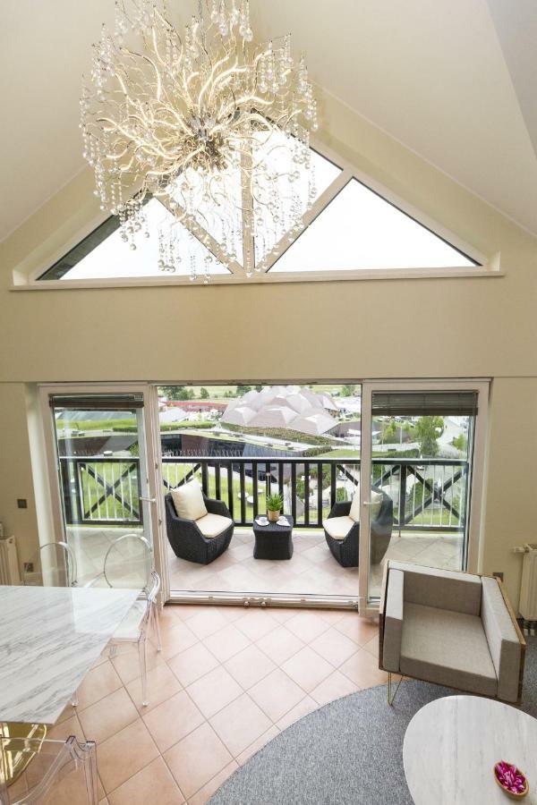 Duplex Penthouse Rosa Apartment 4*